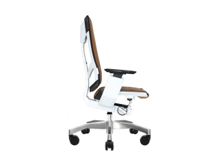 Кресло для руководителя Genidia Lux Comfort Seating Leather Brown 