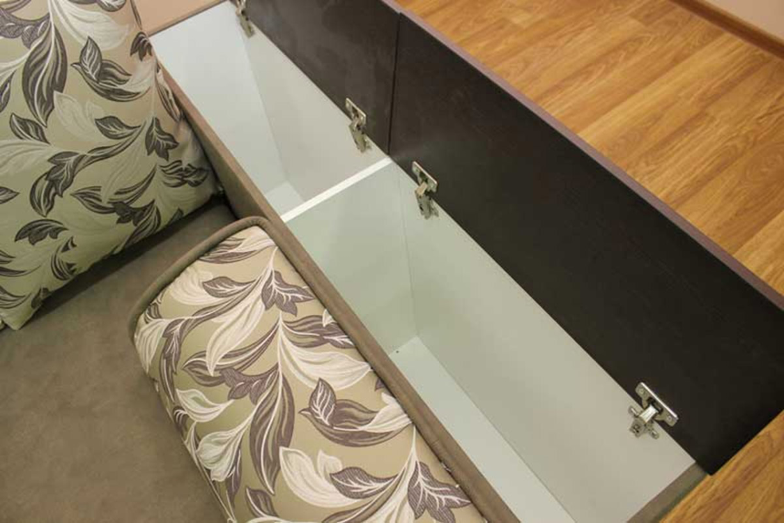 Диван в спальню Сафари Бис